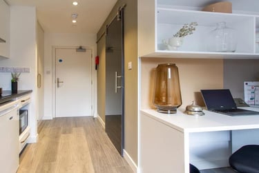 1 bed studio, Curzon Street, Hockley, Nottingham, NG31BE - Image 4